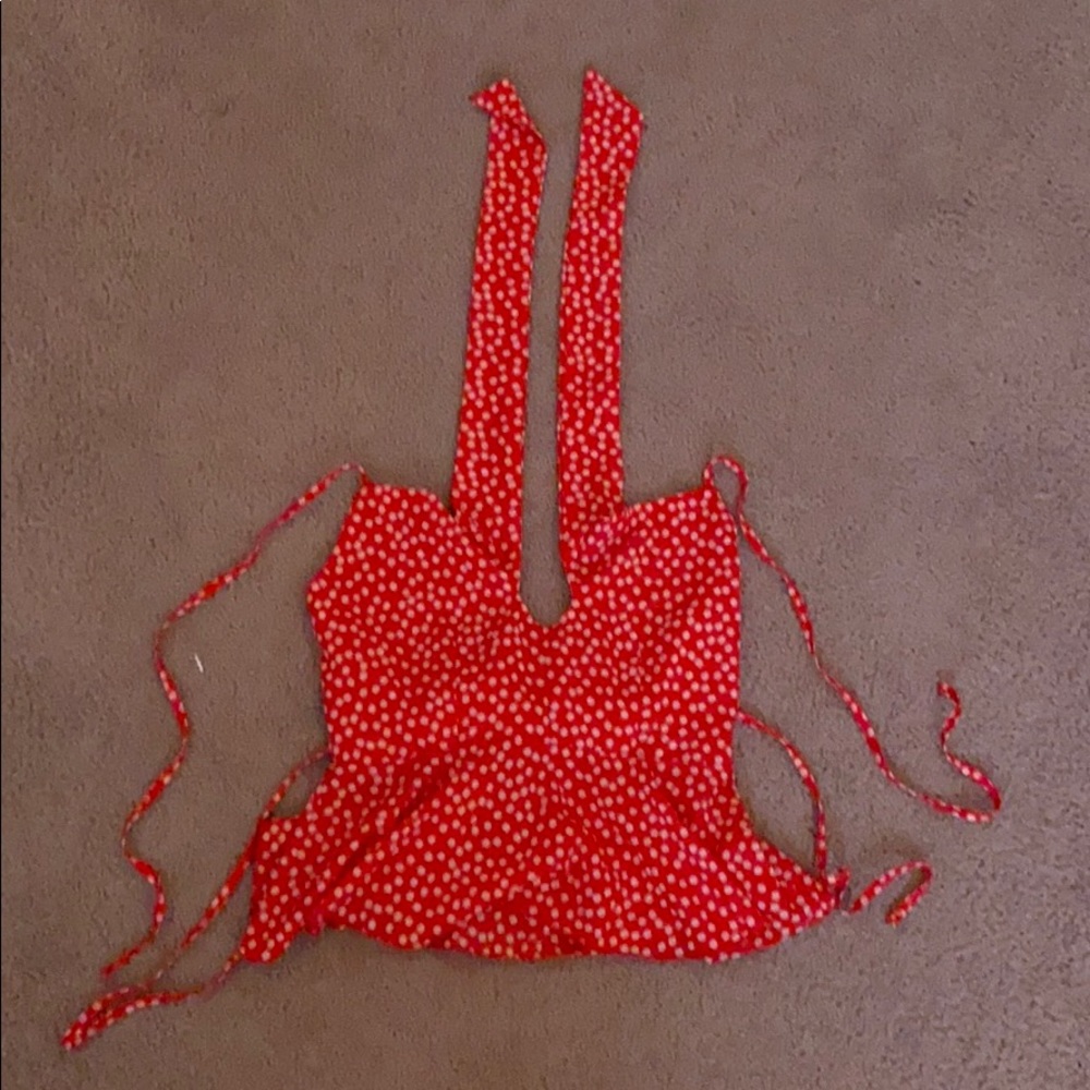 red tied floral tanktop